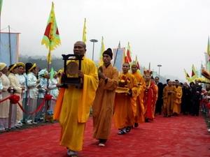 Das Yen Tu Frühlings-Festival: Ein dreimonatiges Fest